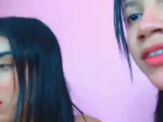 Brenda and my sexy friends's Live Sex Cam Show