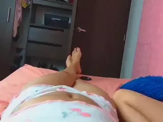 Brenda and my sexy friends's Live Sex Cam Show