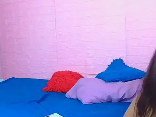 Brenda and my sexy friends's Live Sex Cam Show