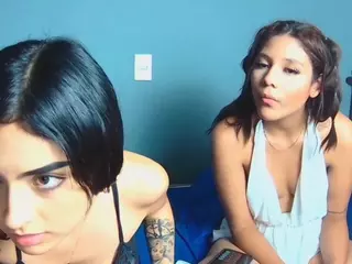Brenda and my sexy friends's Live Sex Cam Show