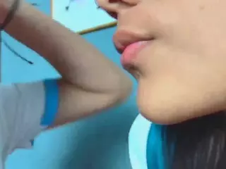 Brenda and my sexy friends's Live Sex Cam Show
