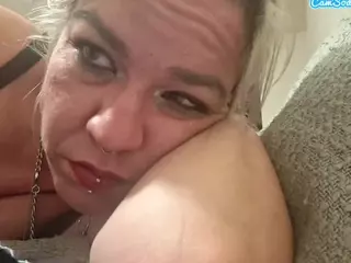 bunnyb831138's Live Sex Cam Show