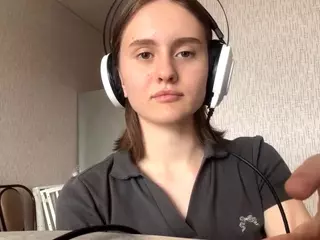 CateFrankson's Live Sex Cam Show