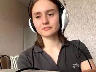 CateFrankson's Live Sex Cam Show