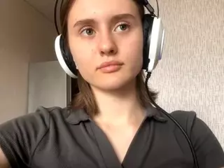 CateFrankson's Live Sex Cam Show