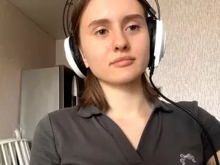 CateFrankson's Live Sex Cam Show