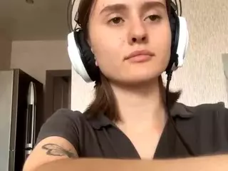 CateFrankson's Live Sex Cam Show