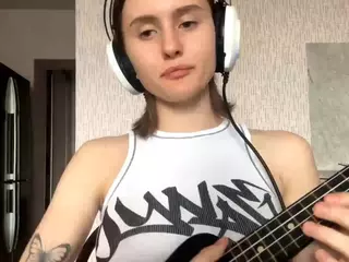 CateFrankson's Live Sex Cam Show