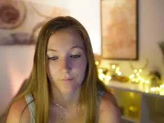 ClarraSweet's Live Sex Cam Show