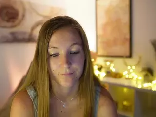 ClarraSweet's Live Sex Cam Show