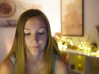 ClarraSweet's Live Sex Cam Show