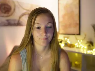 ClarraSweet's Live Sex Cam Show