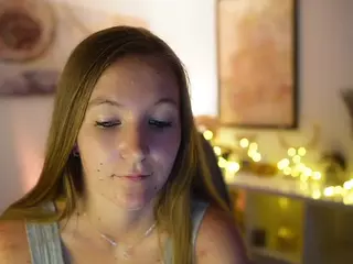 ClarraSweet's Live Sex Cam Show