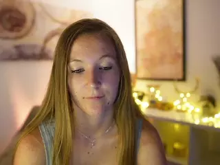 ClarraSweet's Live Sex Cam Show
