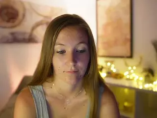 ClarraSweet's Live Sex Cam Show
