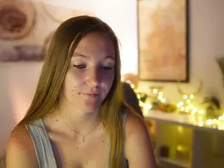 ClarraSweet's Live Sex Cam Show