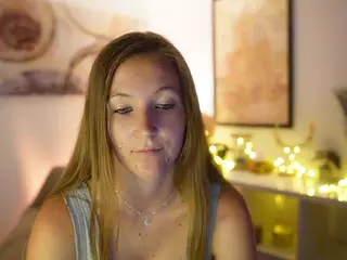 ClarraSweet's Live Sex Cam Show