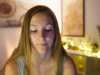 ClarraSweet's Live Sex Cam Show