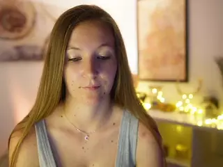 ClarraSweet's Live Sex Cam Show