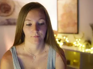 ClarraSweet's Live Sex Cam Show