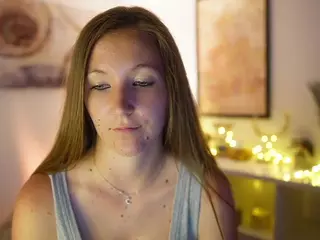 ClarraSweet's Live Sex Cam Show