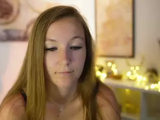ClarraSweet's Live Sex Cam Show