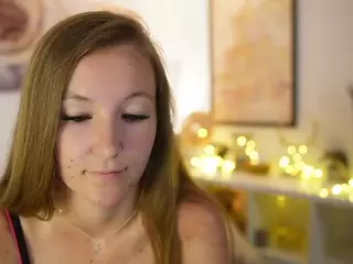 ClarraSweet's Live Sex Cam Show