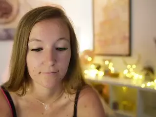 ClarraSweet's Live Sex Cam Show