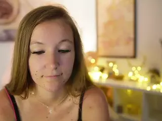 ClarraSweet's Live Sex Cam Show