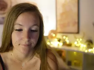 ClarraSweet's Live Sex Cam Show