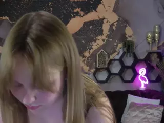 CrystallPaws's Live Sex Cam Show