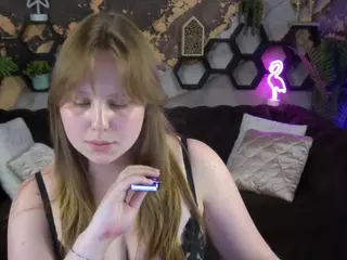CrystallPaws's Live Sex Cam Show