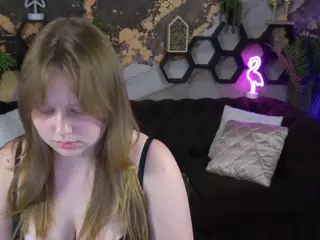 CrystallPaws's Live Sex Cam Show