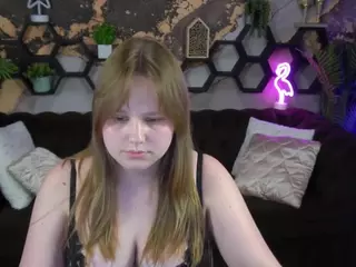 CrystallPaws's Live Sex Cam Show