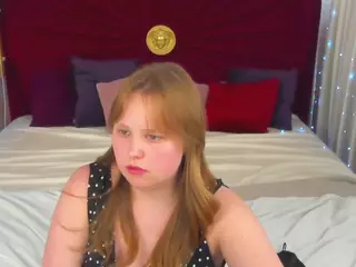 CrystallPaws's Live Sex Cam Show