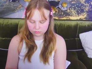 CrystallPaws's Live Sex Cam Show