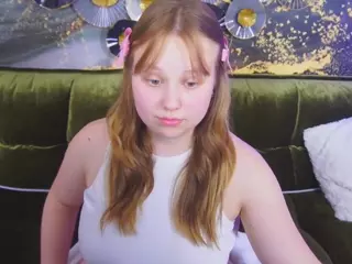 CrystallPaws's Live Sex Cam Show