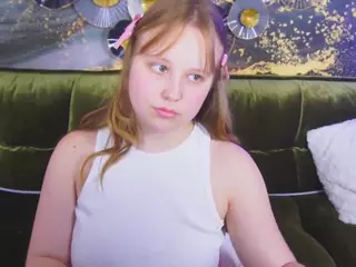 CrystallPaws's Live Sex Cam Show