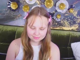 CrystallPaws's Live Sex Cam Show
