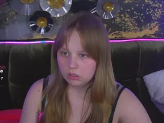CrystallPaws's Live Sex Cam Show