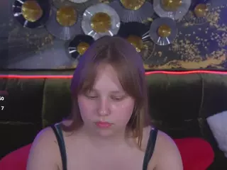 CrystallPaws's Live Sex Cam Show