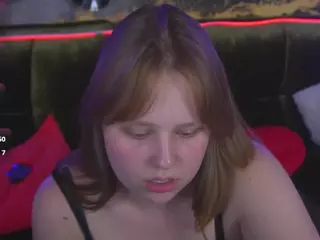 CrystallPaws's Live Sex Cam Show