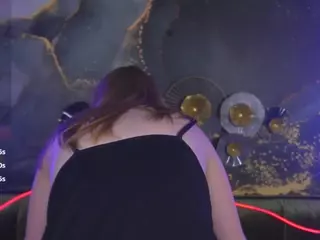CrystallPaws's Live Sex Cam Show