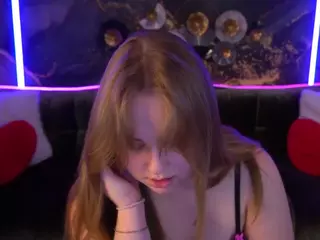 CrystallPaws's Live Sex Cam Show