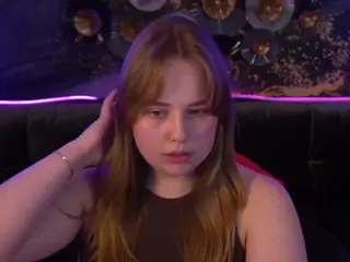 CrystallPaws's Live Sex Cam Show