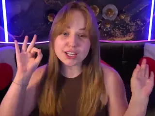 CrystallPaws's Live Sex Cam Show