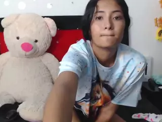 dulcesky12's Live Sex Cam Show