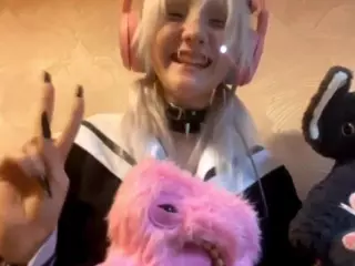 EdithaFort's Live Sex Cam Show