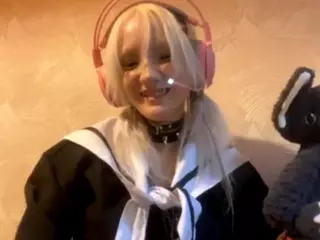 EdithaFort's Live Sex Cam Show
