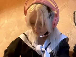 EdithaFort's Live Sex Cam Show